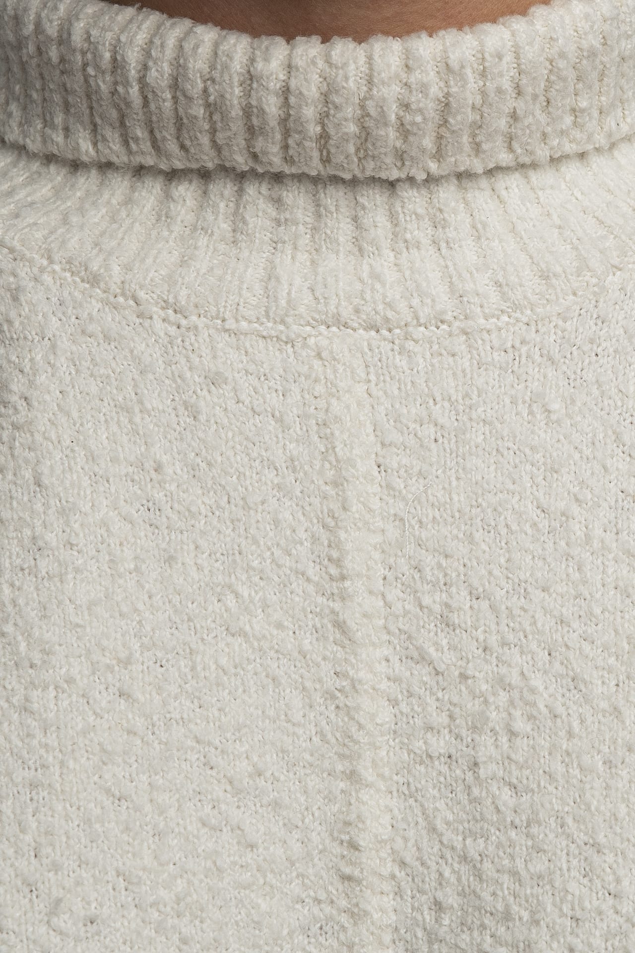 f0439d1703eee89258f008b1ebd28b3ee70fefc6