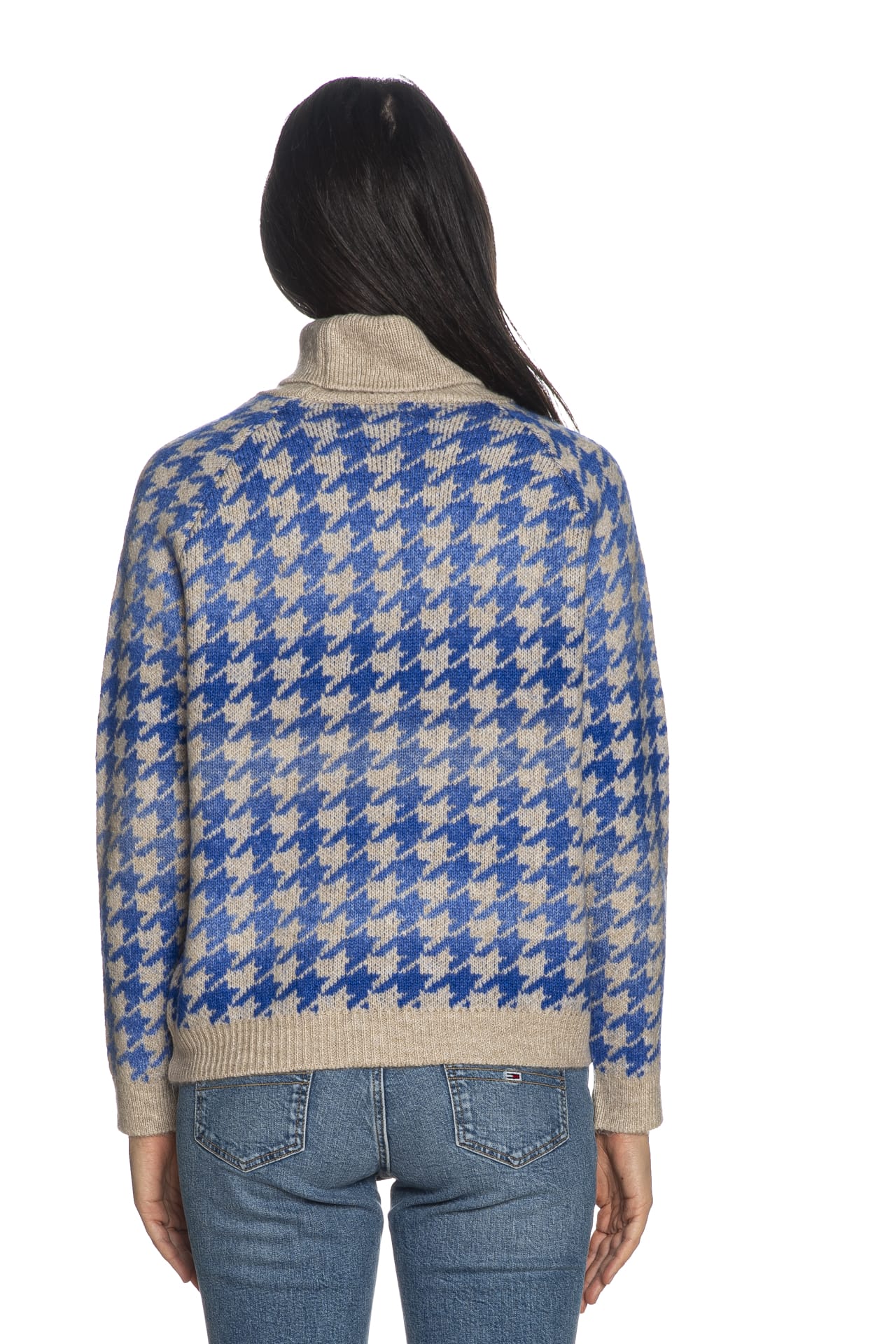 98fab909ca3cbda01ffc3599c67503cff0813f63