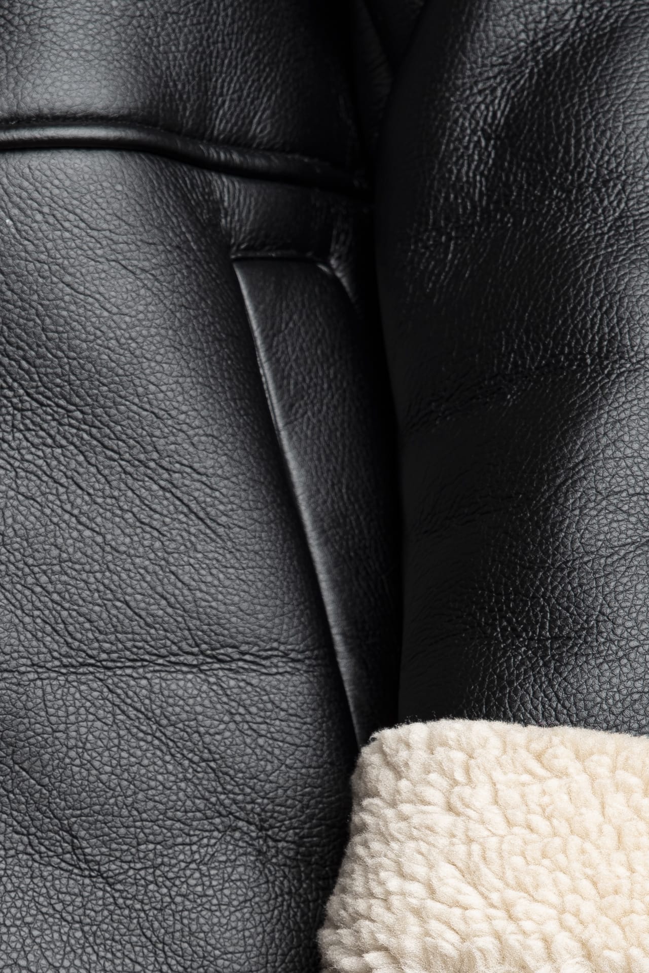 7d77ebca17ef1c37ee25e3f032467077cd2741d9