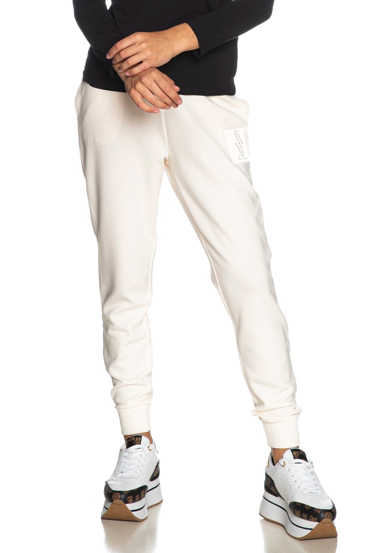 a886568fafbc7377ff55af9f6d598293abc93573