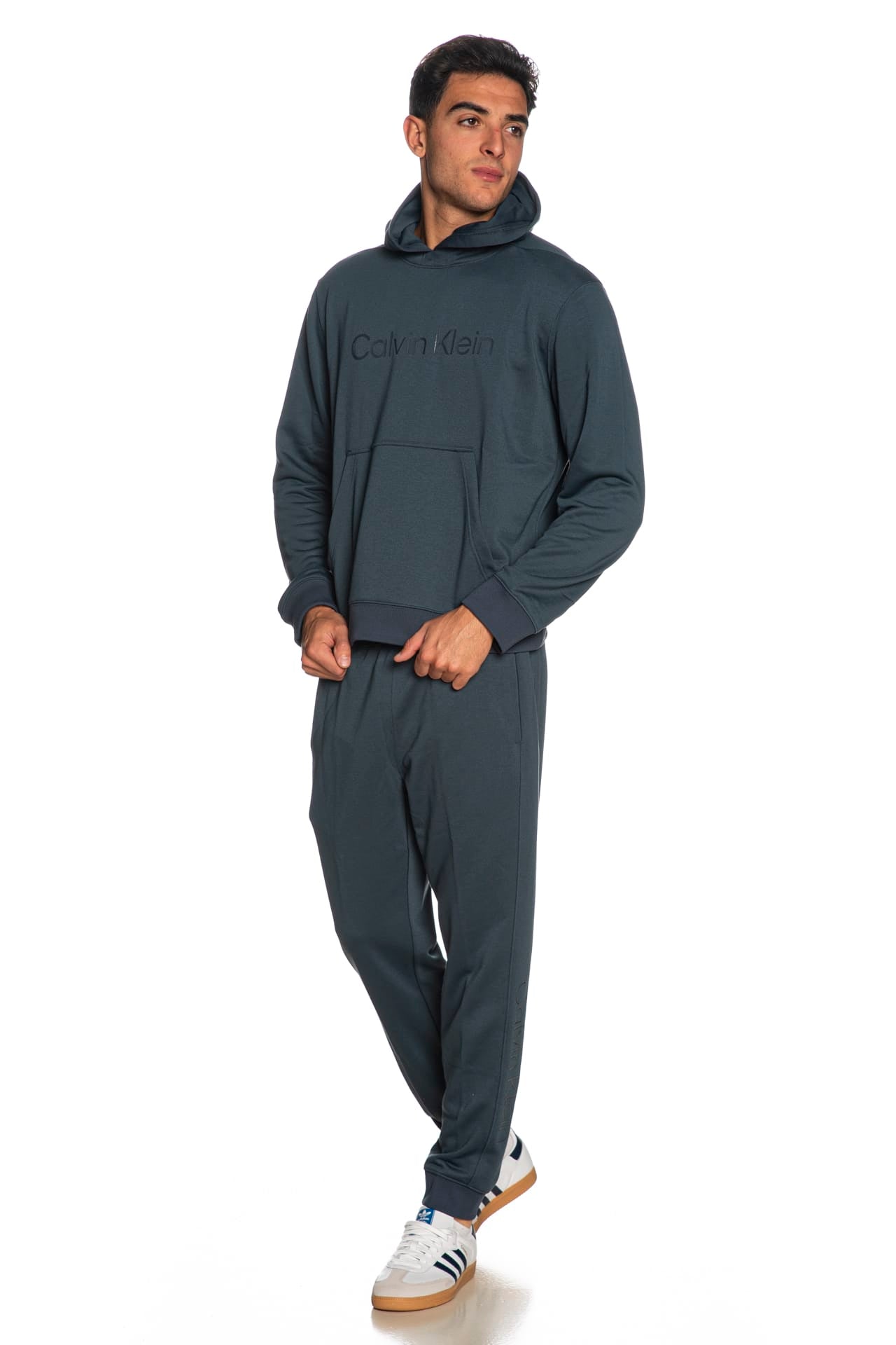 56b30c20b4bc759a450a01d6fc2207624e998b93