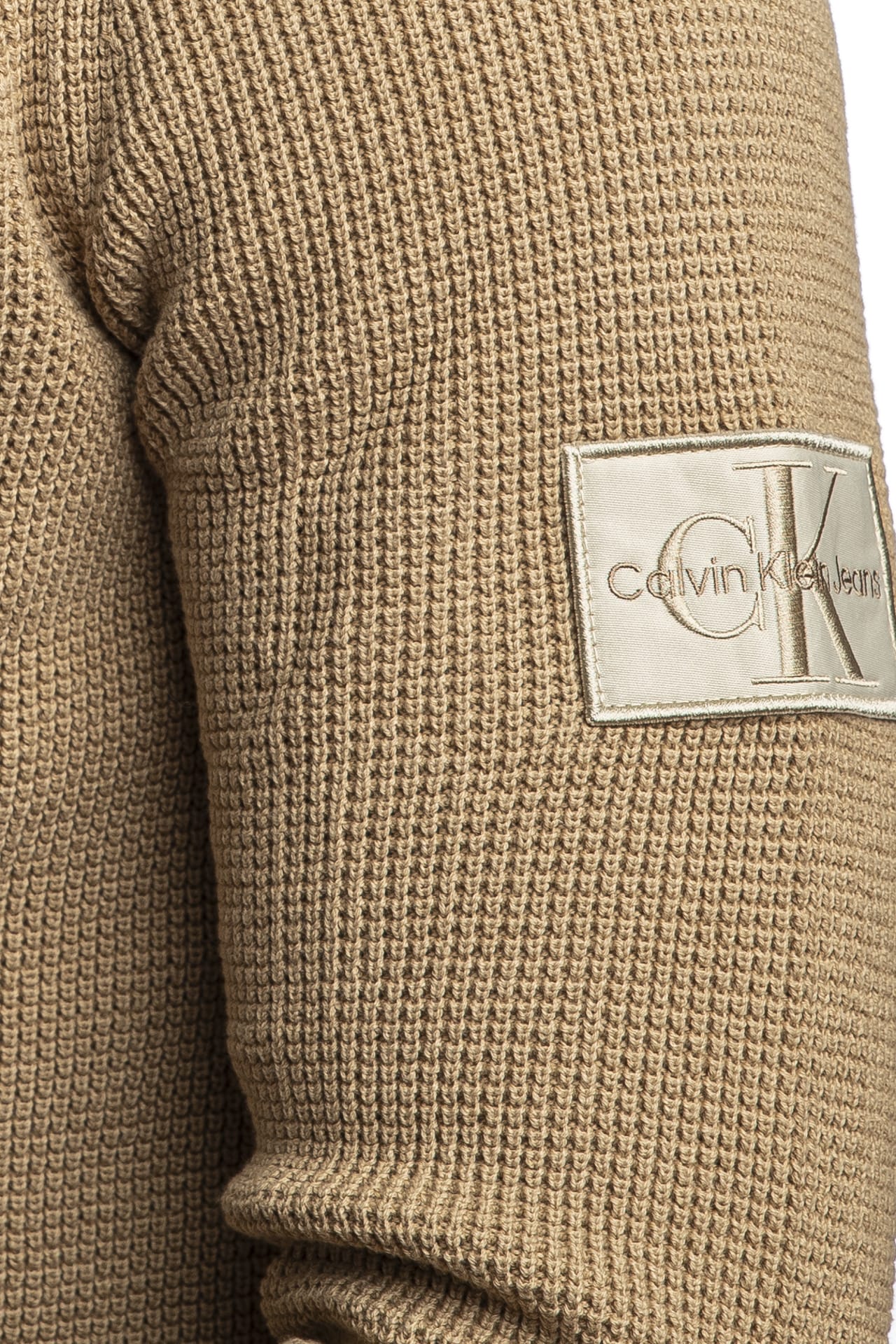 c7ae49603f9be6e9099eb34d165bd1c21554eb04