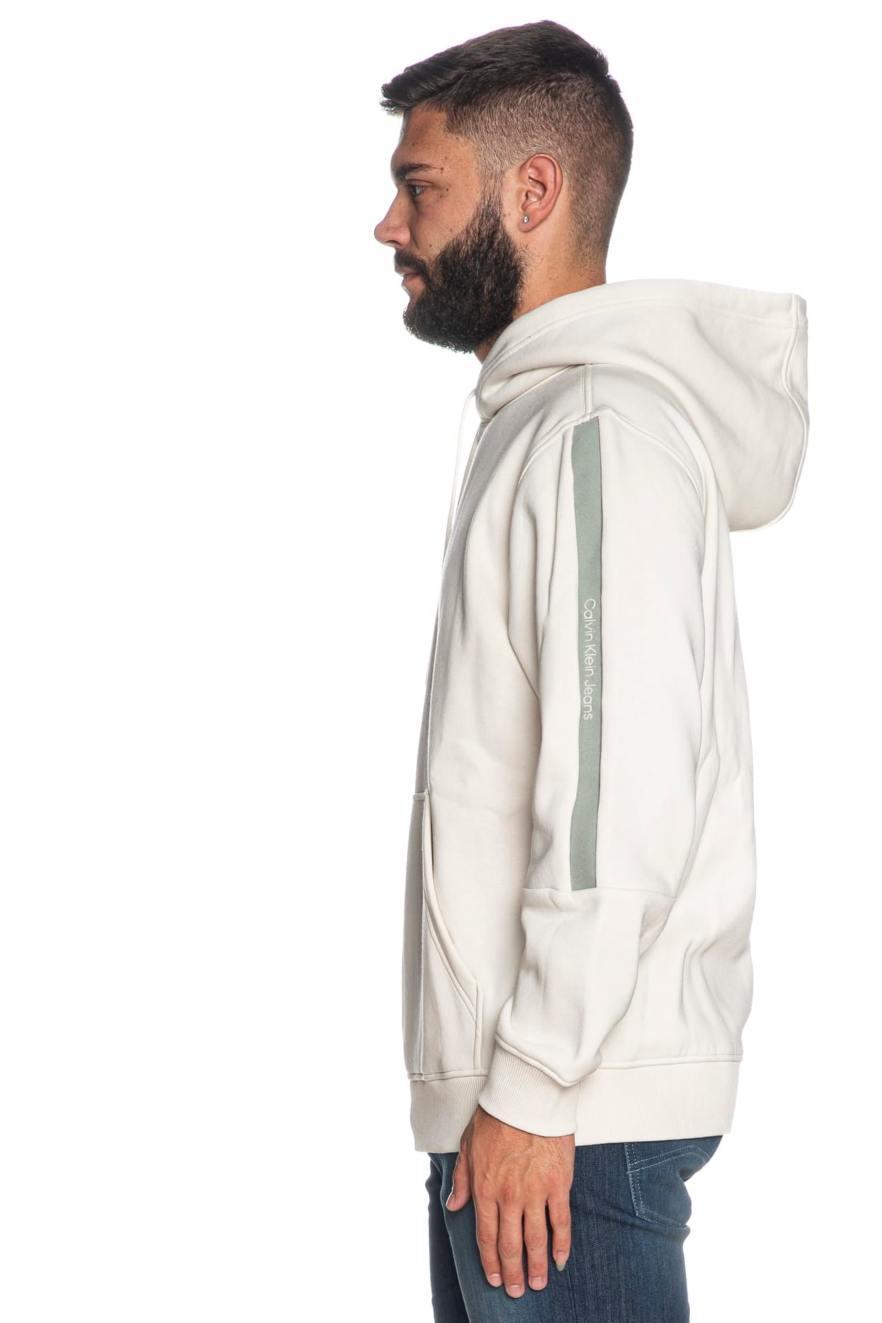 98525deaa2ec9e526c1d5398a6fd26422cd2ffad