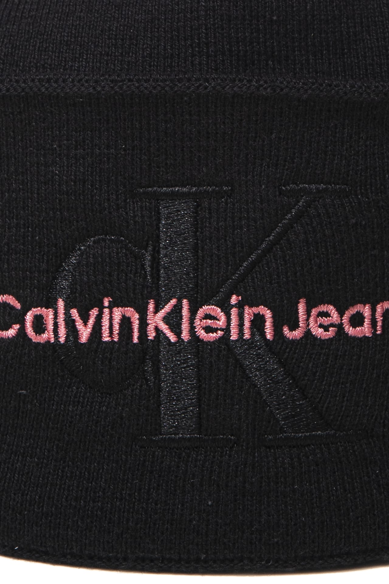 8fd9ec5c80a1a971f3d7b80564f4518b28fe9c4e