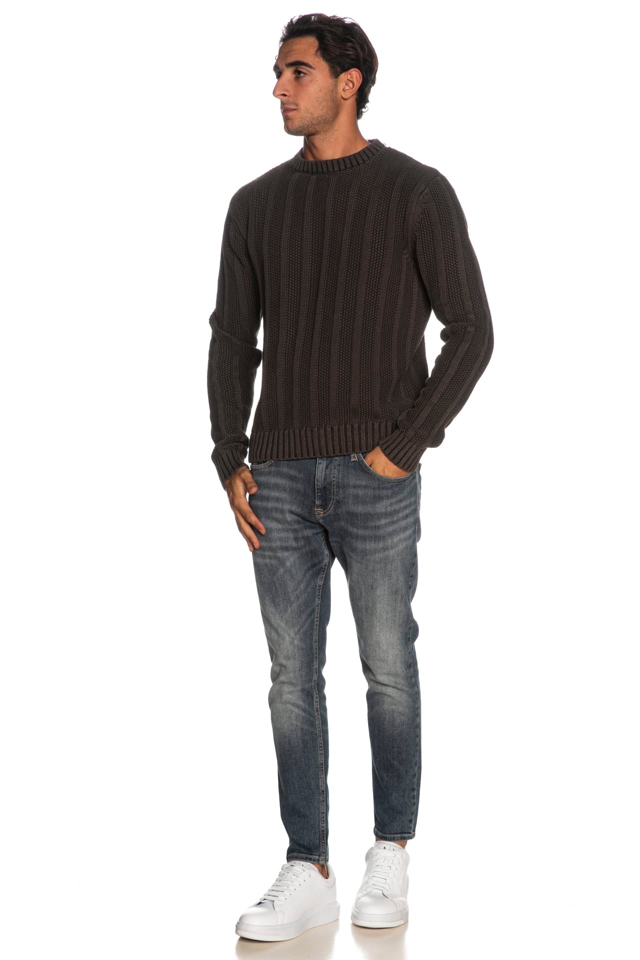 981f3c0aef7cac919eb91d43dfe42c40f50c6d27