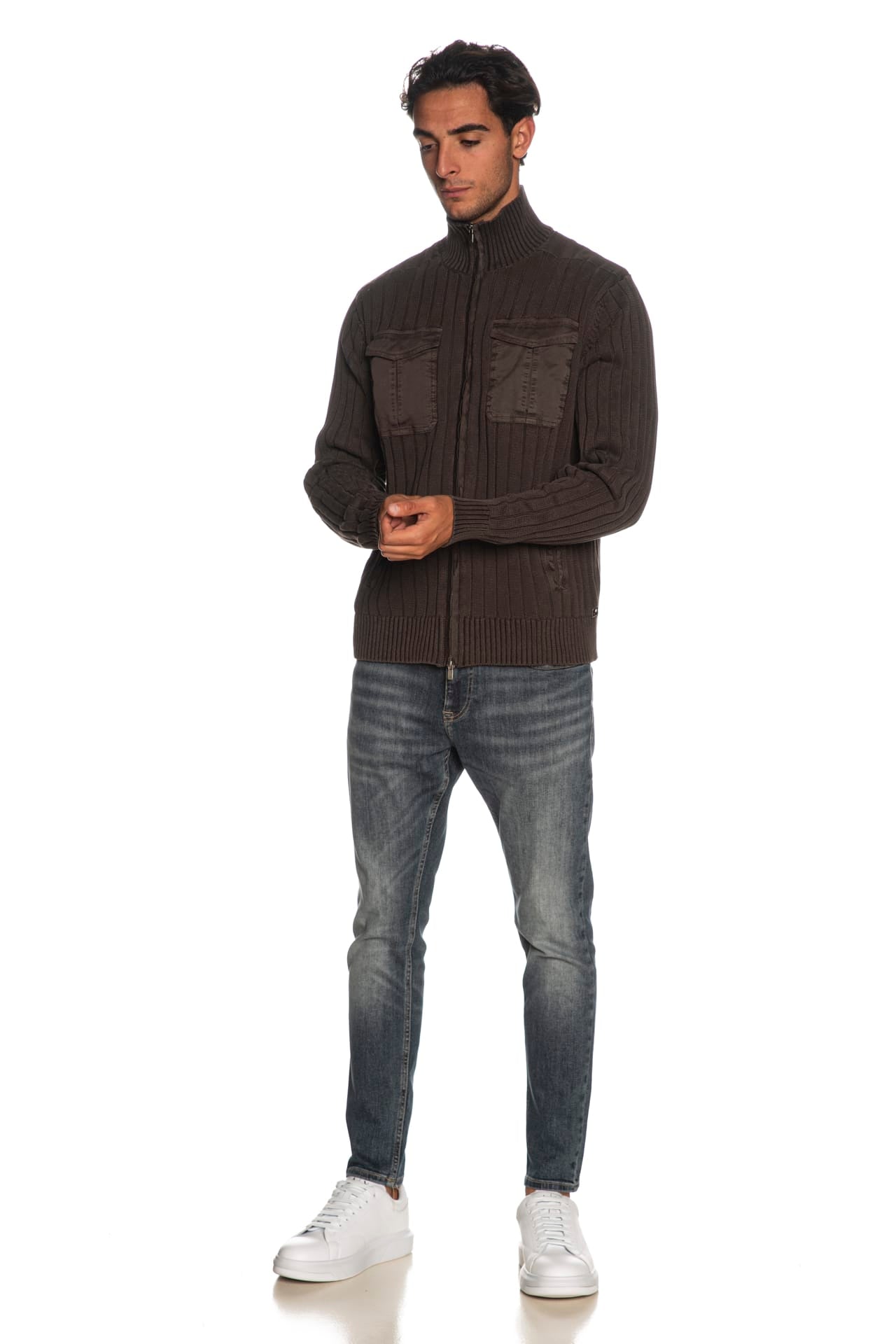 de8371351af6198c3085502e3f2e855e84691b8a