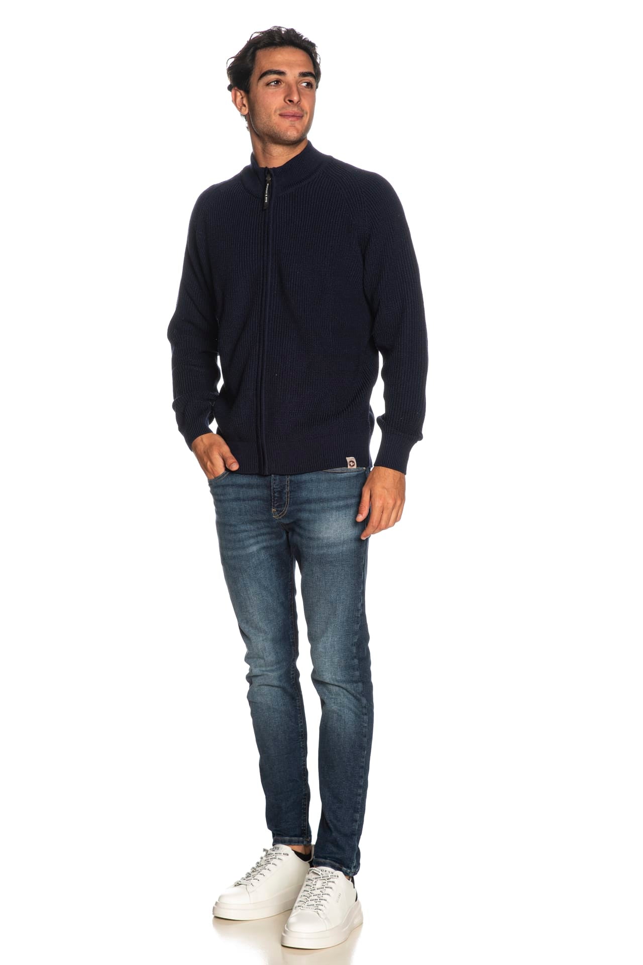 18d7998aac9e4c8731e943659c828e0652d5ffd5