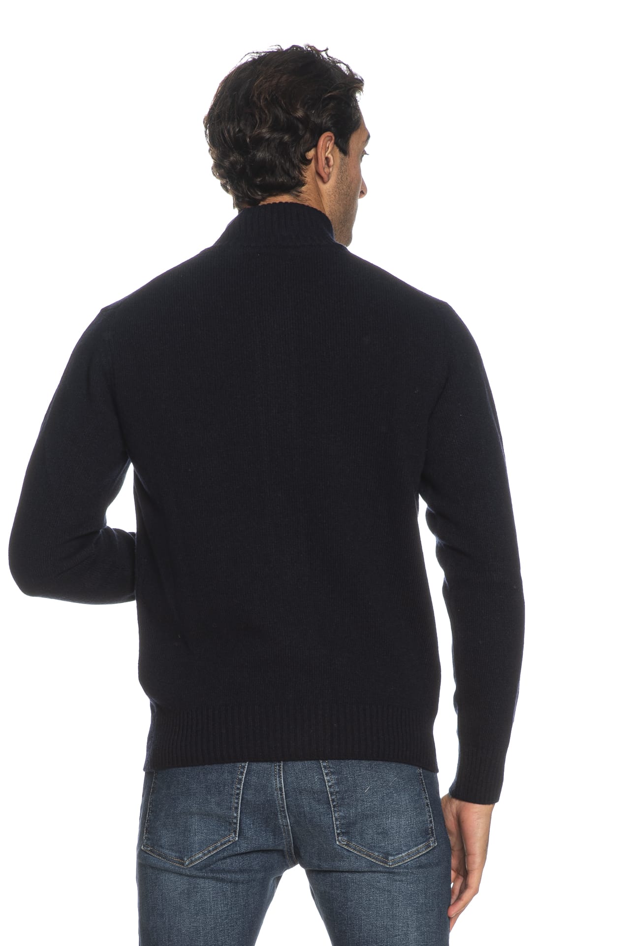 8fd47093d33b4c84458568181e8610a8fbdff384