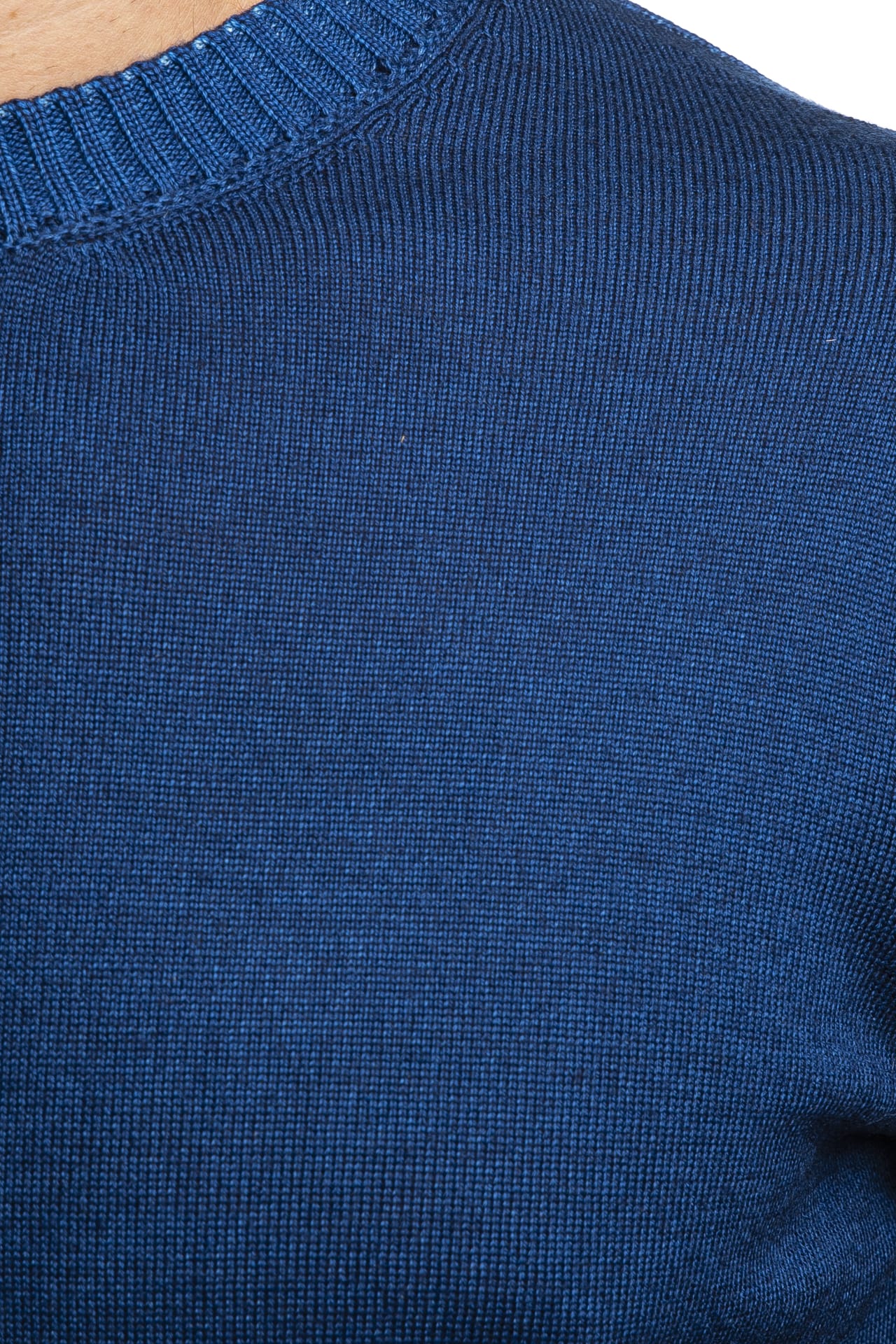 21b8ecbe4f8430a1a6733e73296ad9f3eee05946