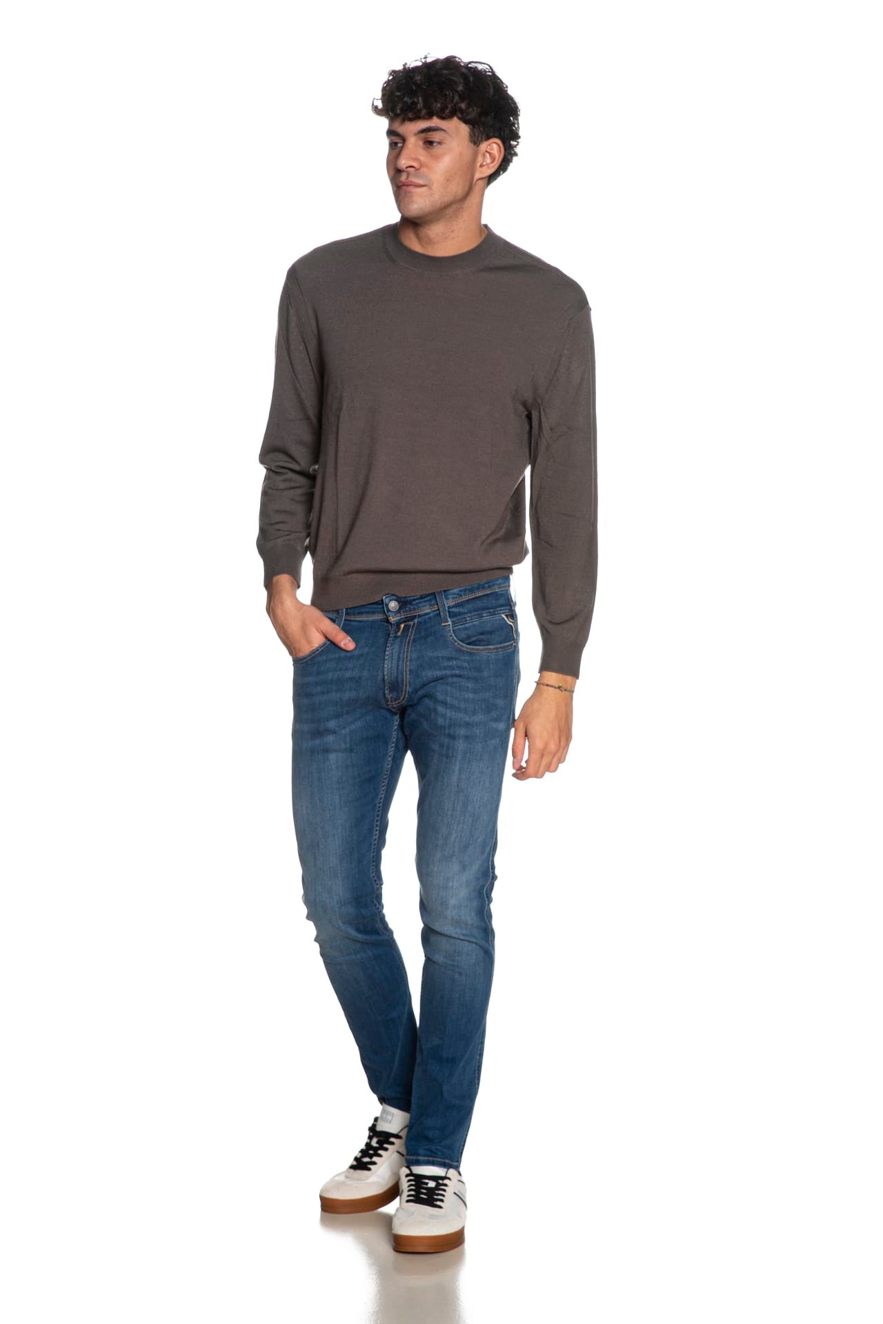 5df6f3d001a1676063429752a9016e1551881c19