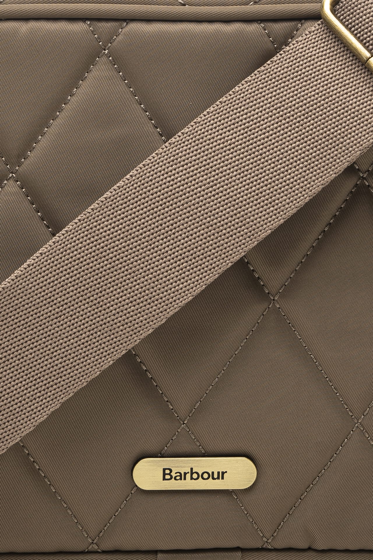 4eb9e715b08cd2a1ddad8c8757035e0f935f7216