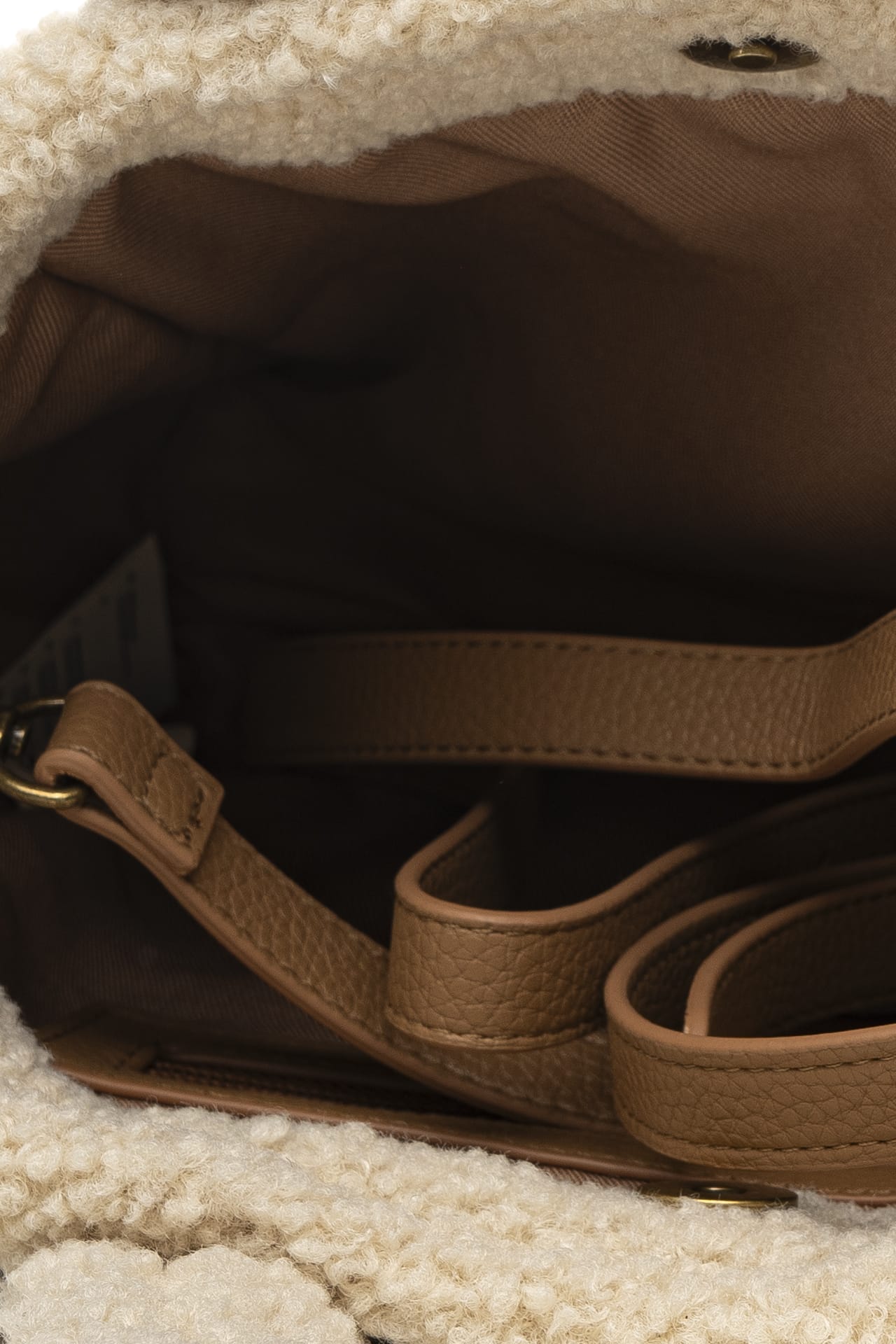 f942f5581e96bf23649698e2e5f9c5c4b4555ab0