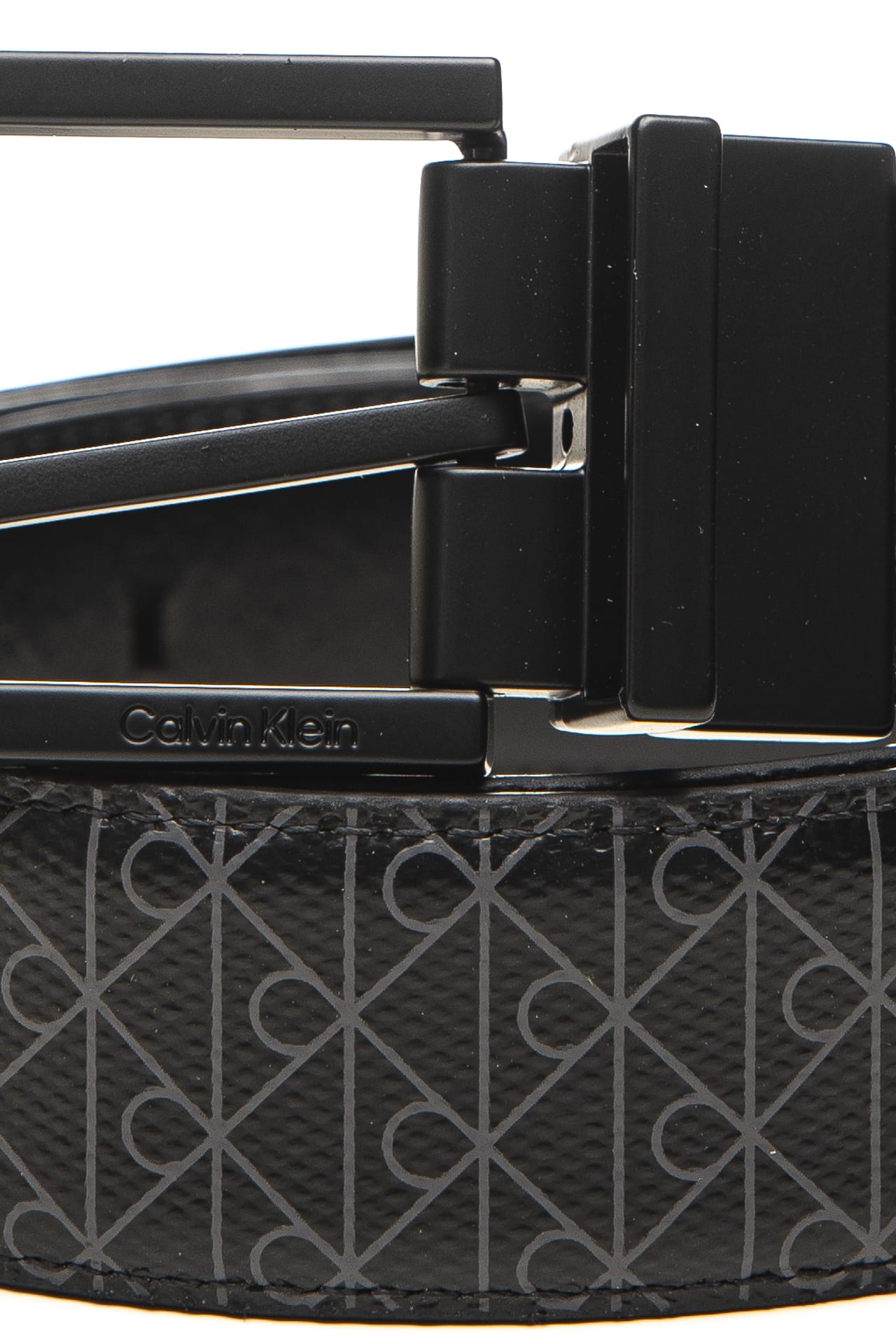 a7a09b36f442ca2154f82ada6f1f0ba171aae008