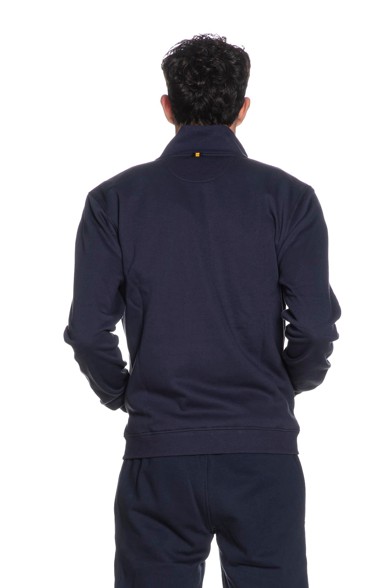 98fe3a510b81c9efd8ed881275126038eb1a894e