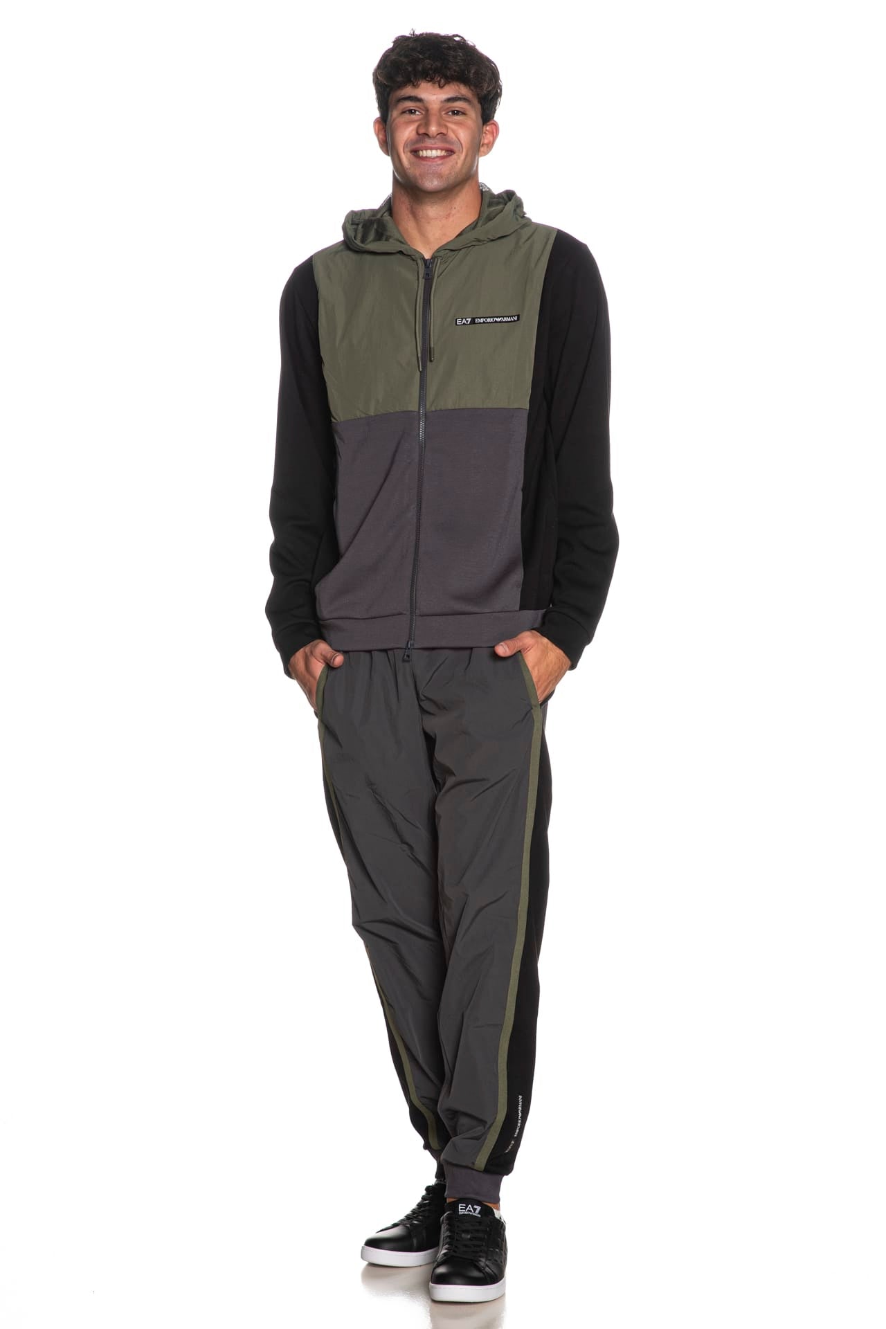 d15f805b73b48849d33798ec1496f117dc26ec19