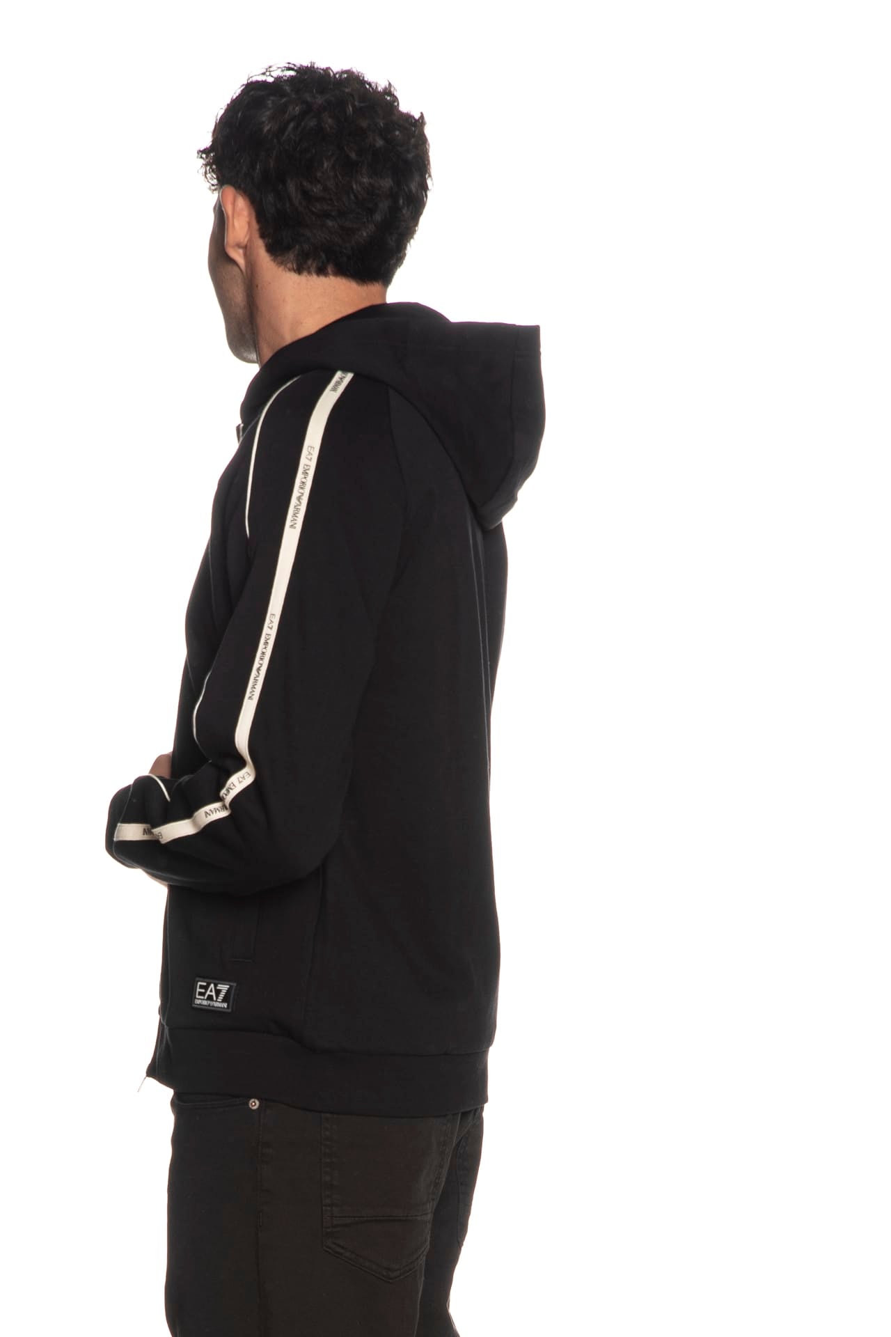 04e3dbffd29b903983ec0a27362812a61cca0fe9