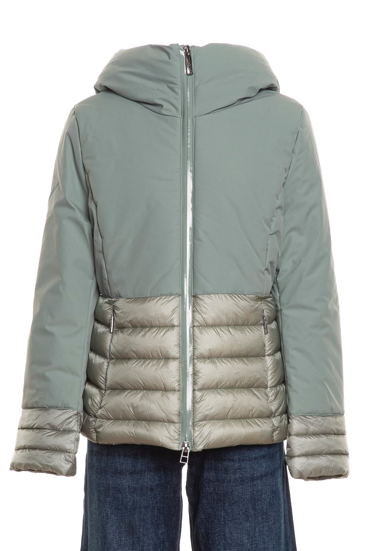 b9ec1683470645b32e186ec2263290e15a371598