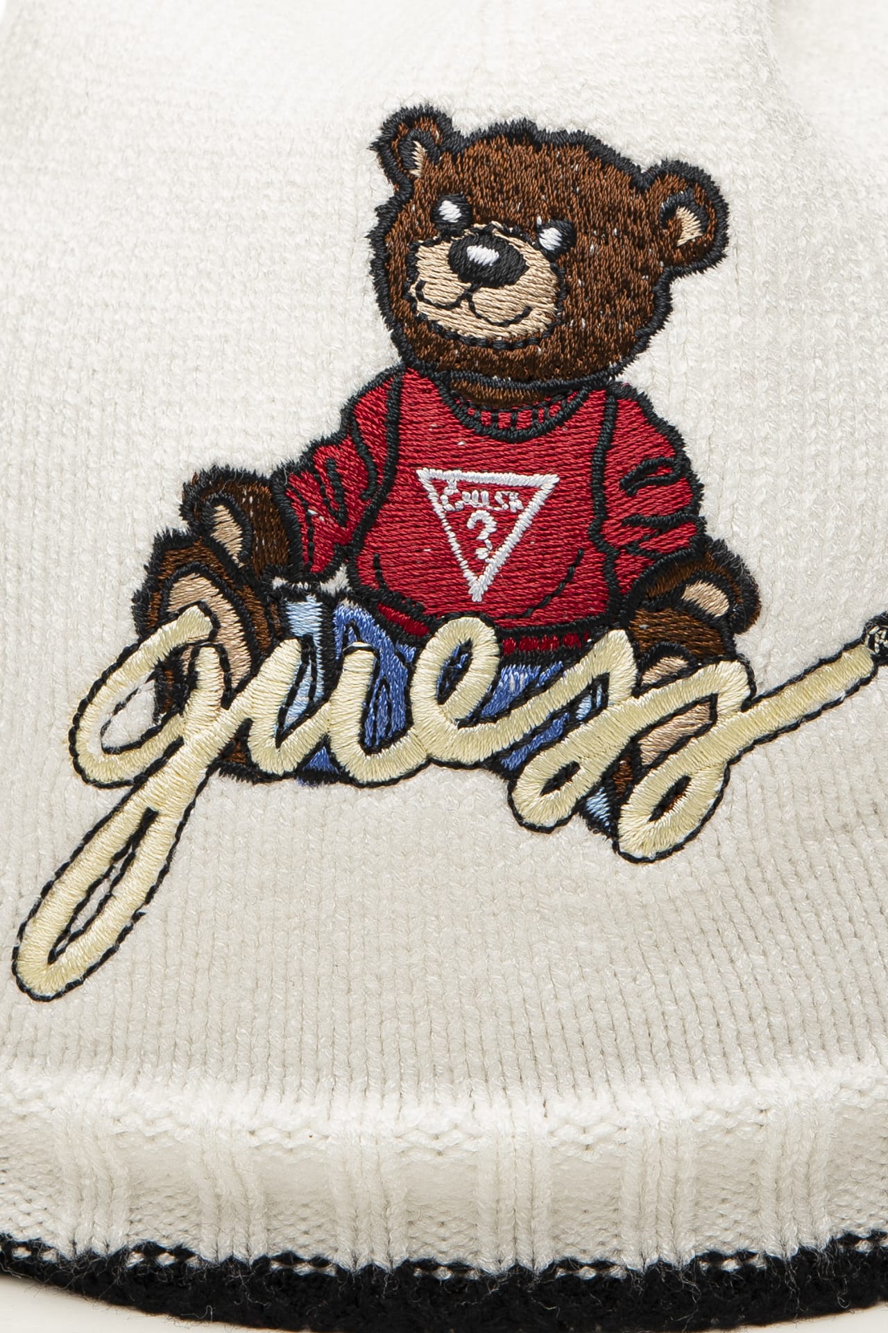 6e8df043b0f0995eee5fe97469eaa4c551f0e403