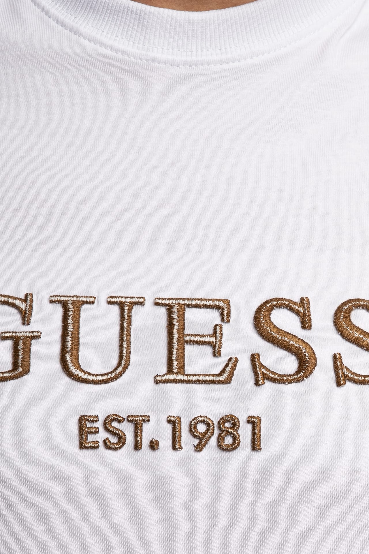 feecf6b6deaabc5eaab74d5a910d78bb197f9c15