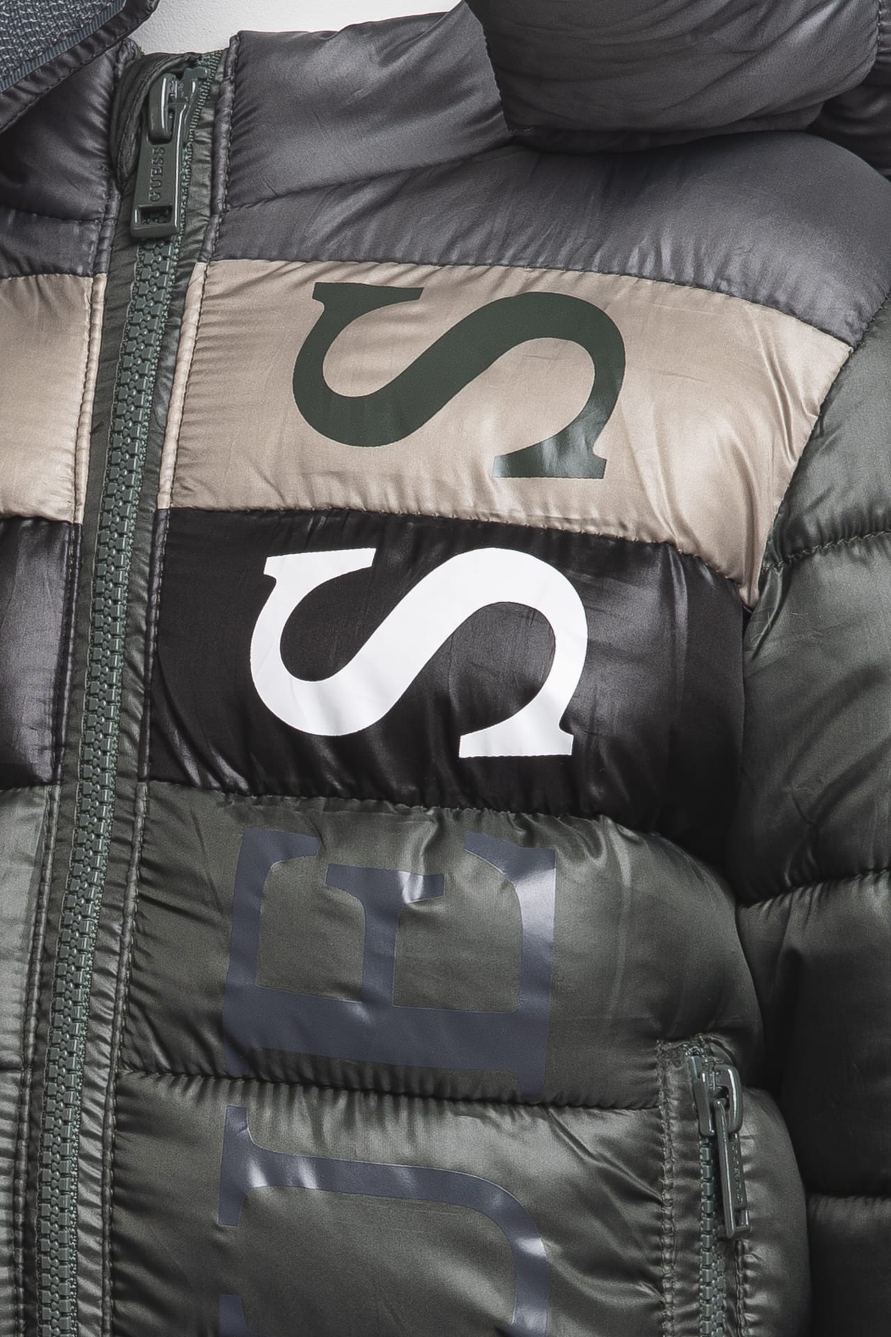 3e9a5881aedff965eeb4e55e2497e4f41746559e