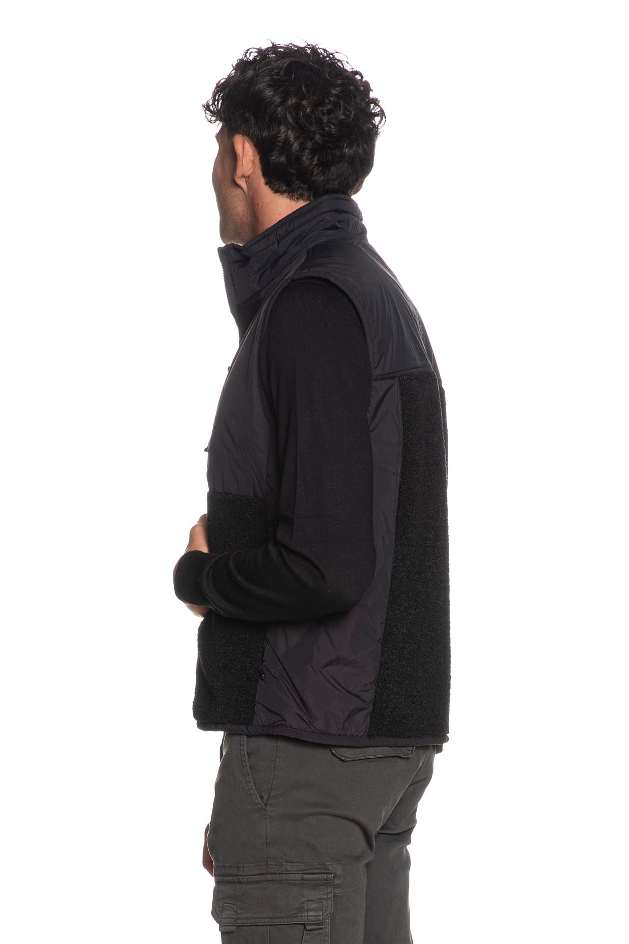 f515211744566efe0c0e222dfa3a018d5b6a1a7a