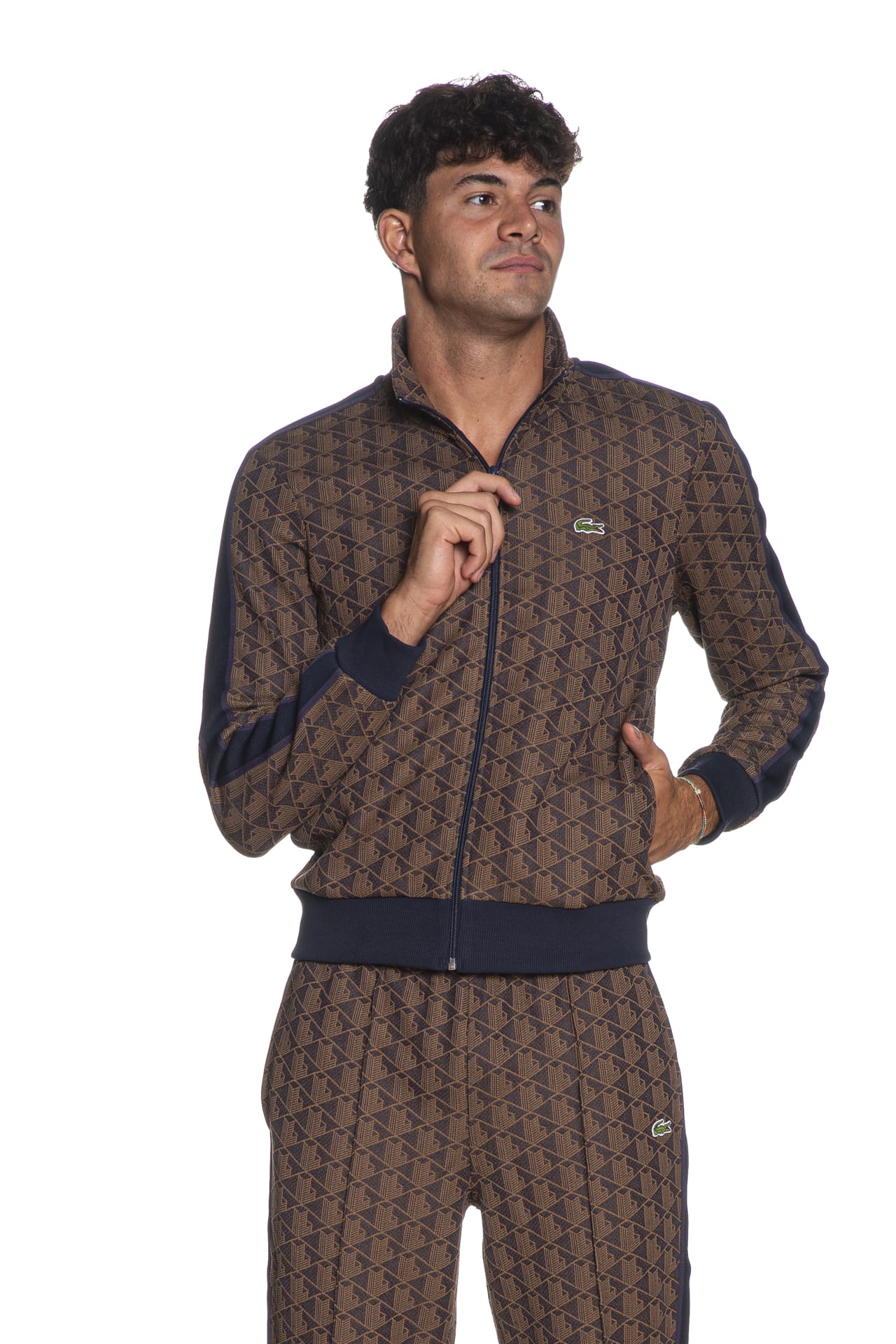 7eba9b4f68ea74eb3ca5bd8f3fa18ed088ed0d4f