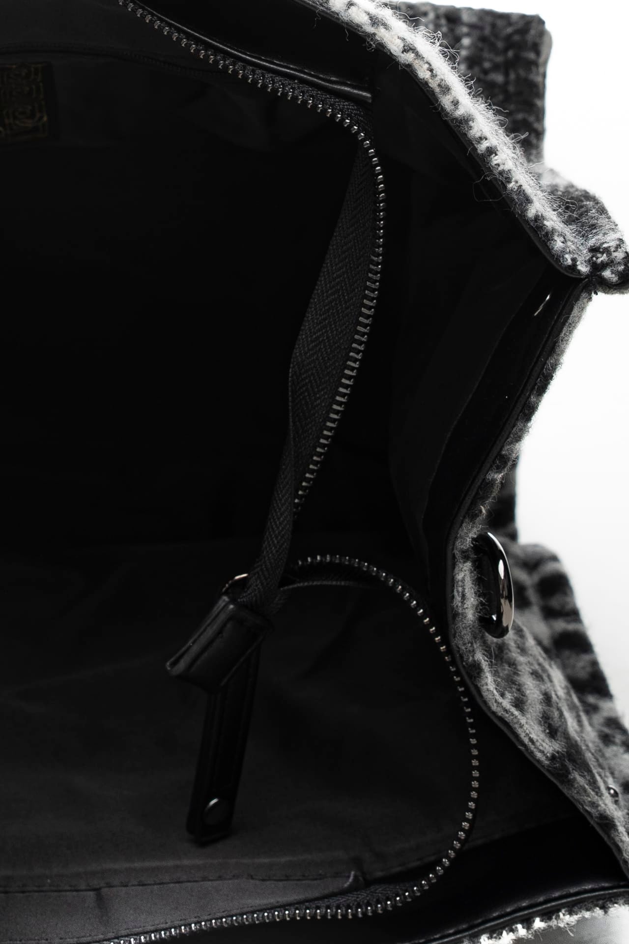 4934030bc8e5aa121f51c307f7f7cdc259362bf0