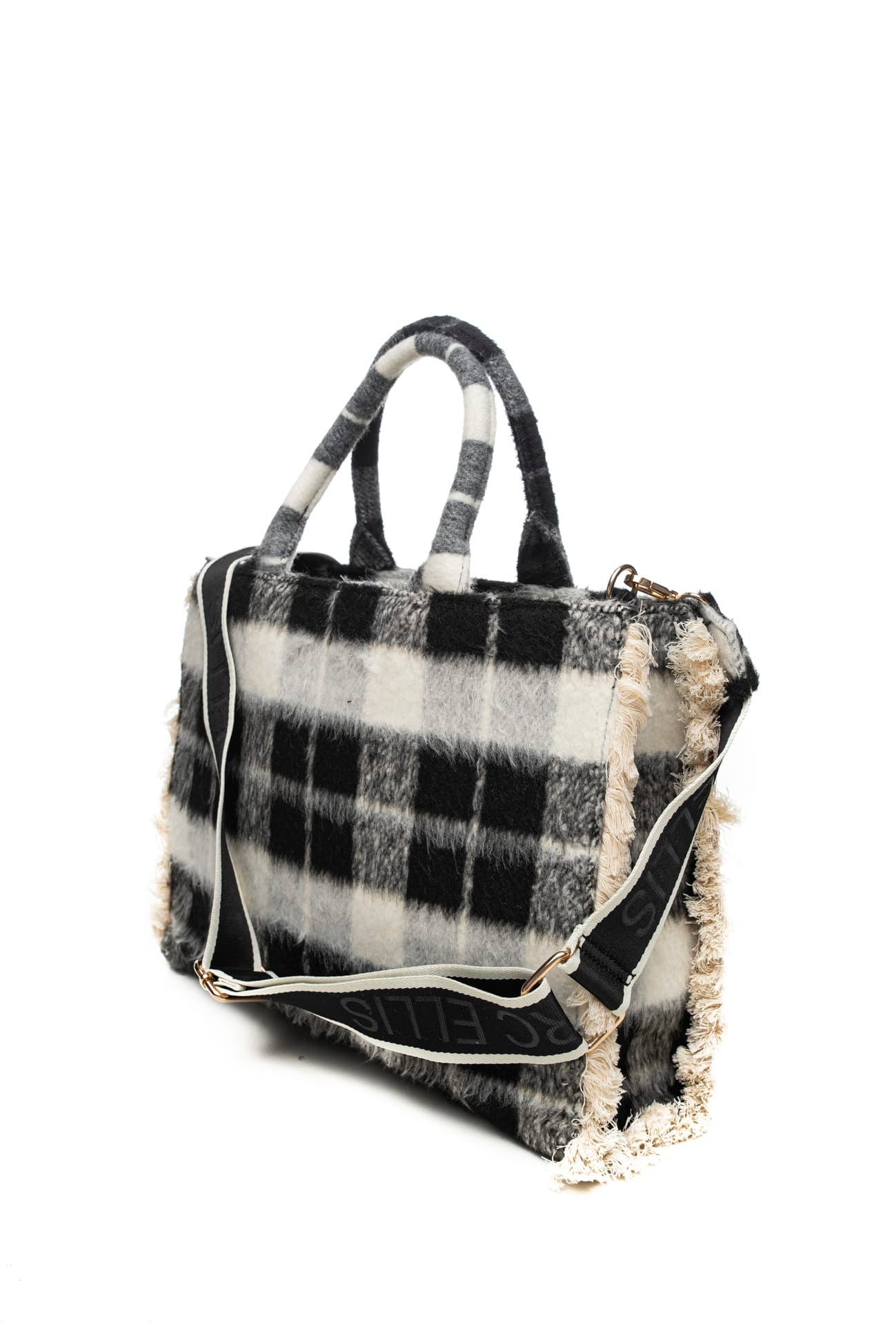 b38b52fd3118f86a0198f1283938a0ee72533239