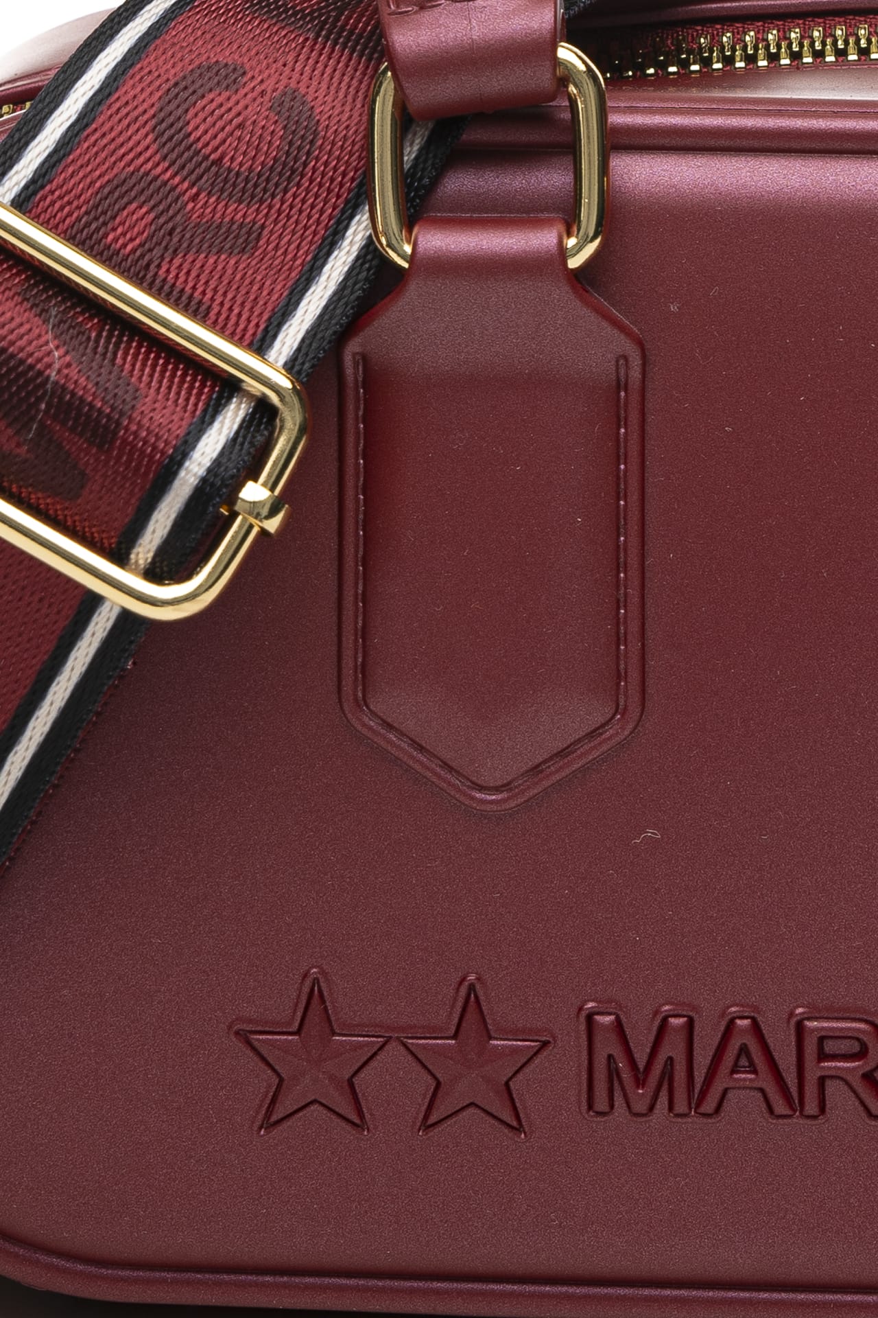 913c79b723f3b1e1a3effe190857d1d64d48d9b6