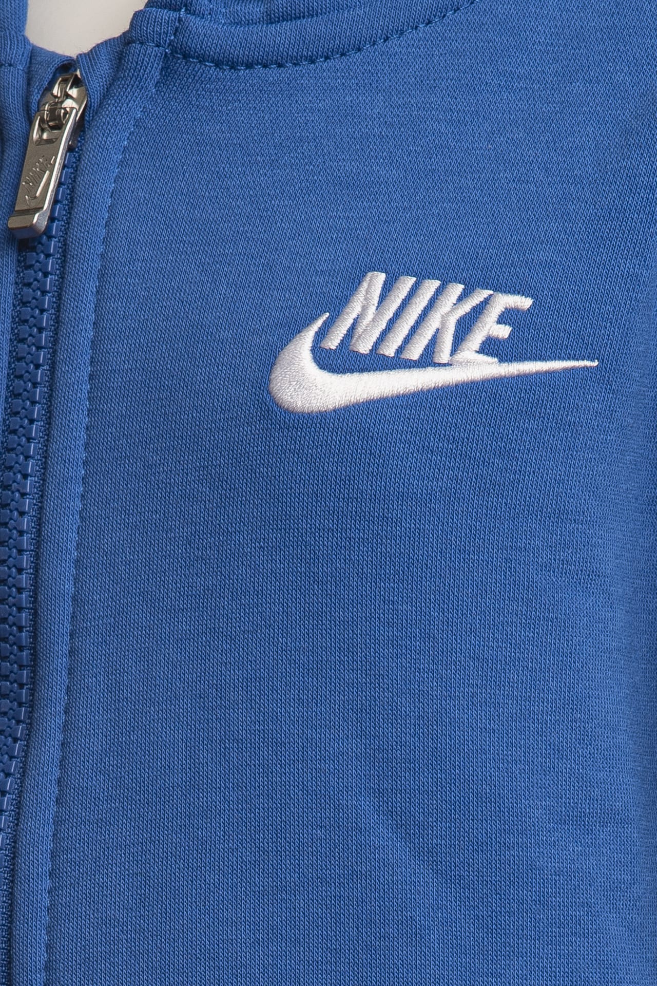 e3ef7606a4647ffbb65e0b8399c59770f70c62d5