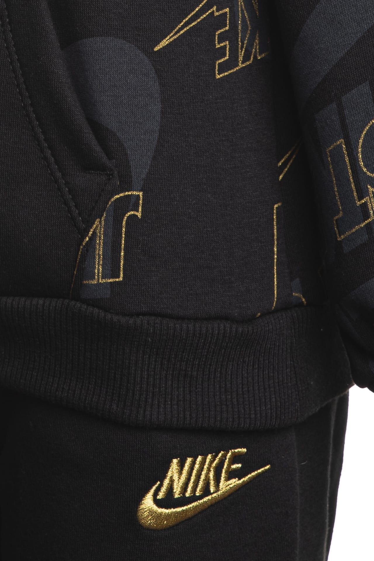 6323deefb14845502914f7430baa5e1c15409572