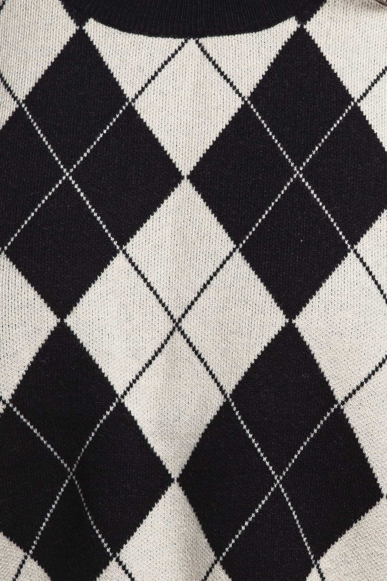 0e194c8fe7968f3207e8059f738c26c0b9202d5b