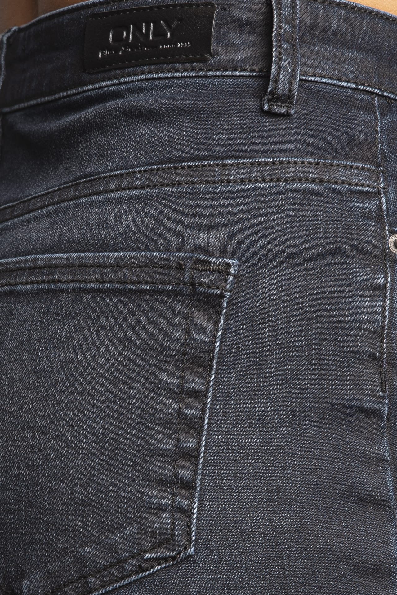 b435c7d01c78a9189e01bbafc4bd784baca85a19