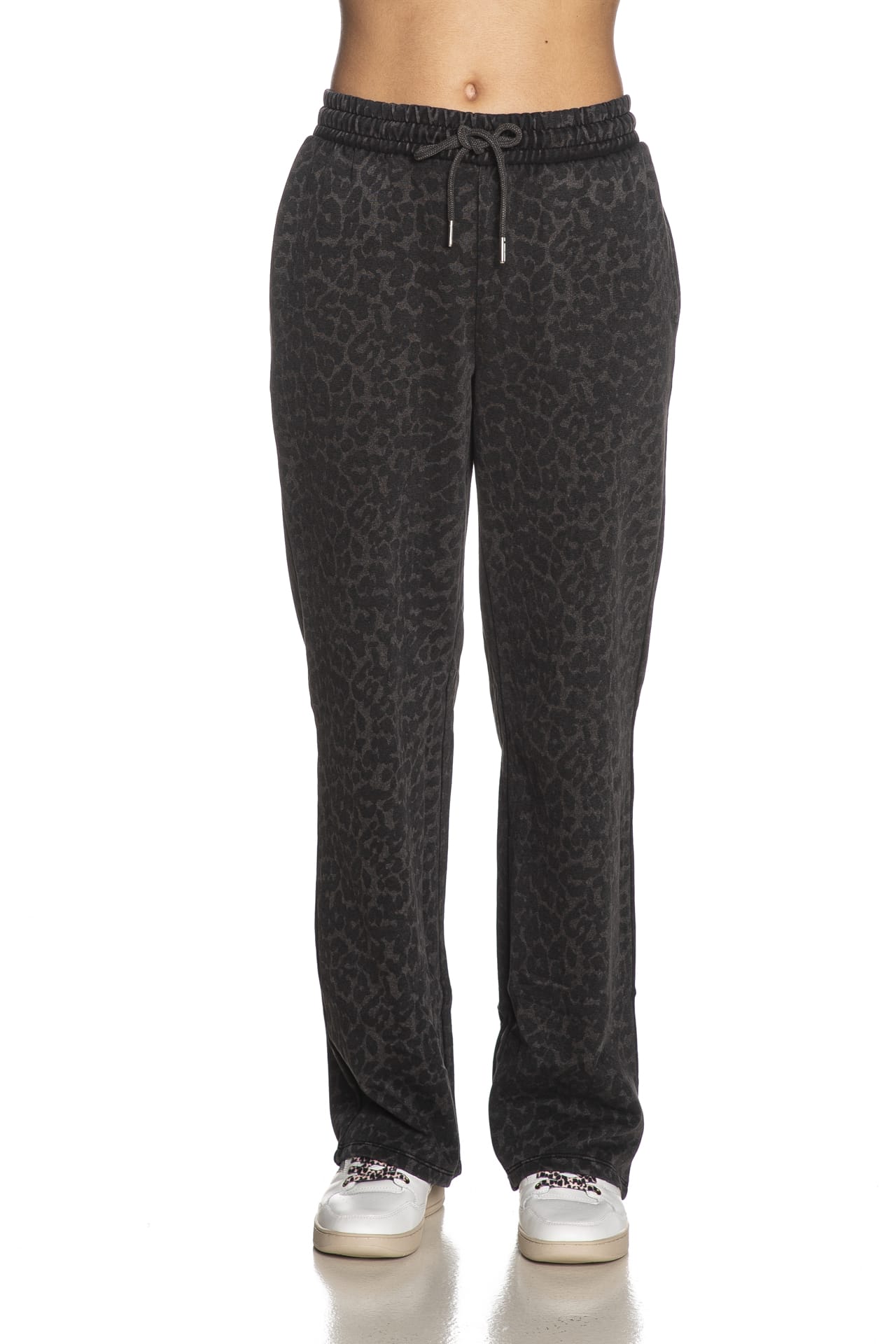 8118d62e10e8b266679182b07857ed43f2a5ba70