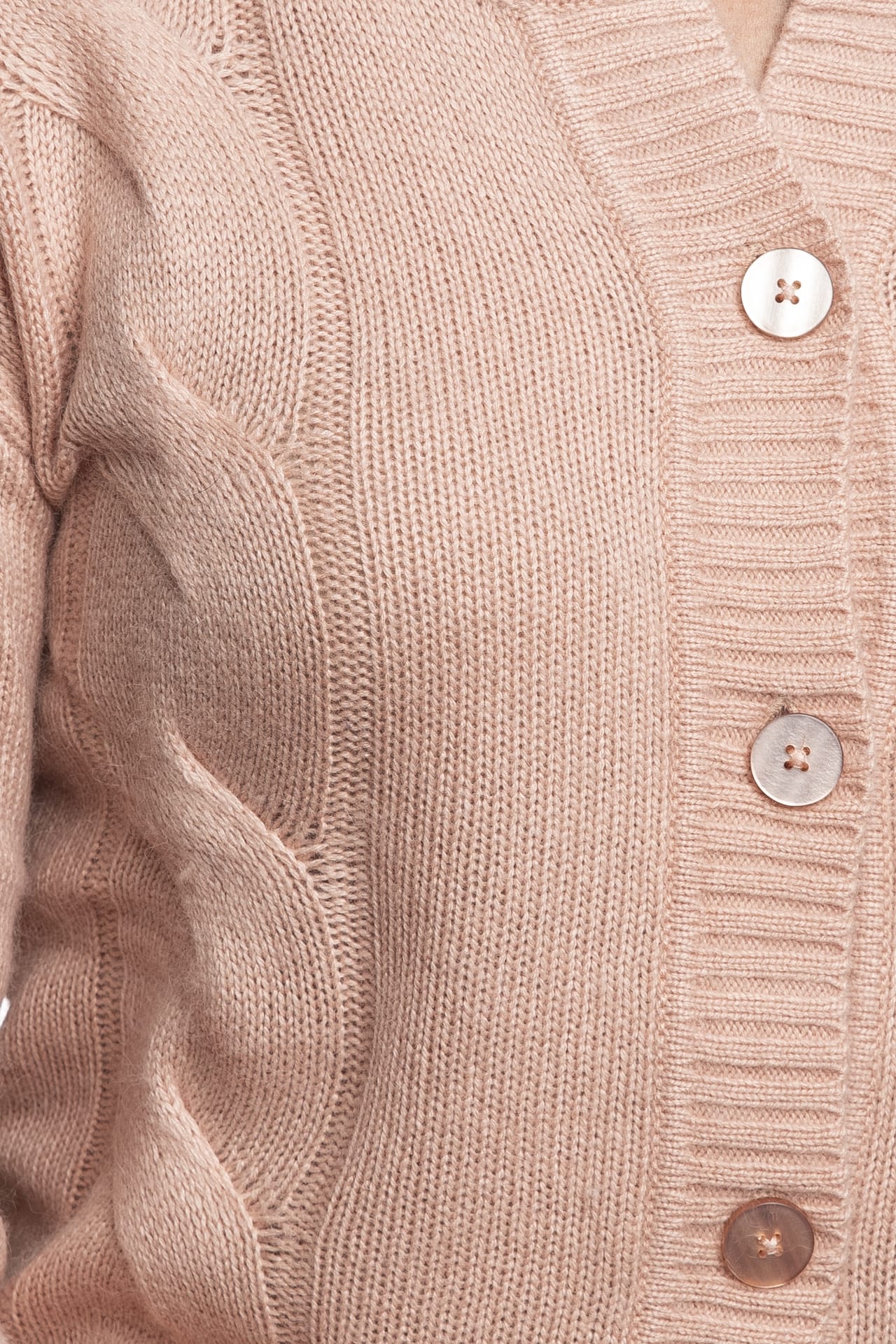 e68be63964713a8787f45822142cc3301029c444