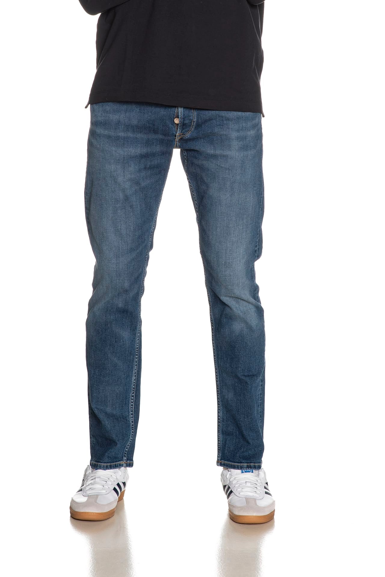 fdb95d00da6d4a7208bdabe1441f77303dac3b03