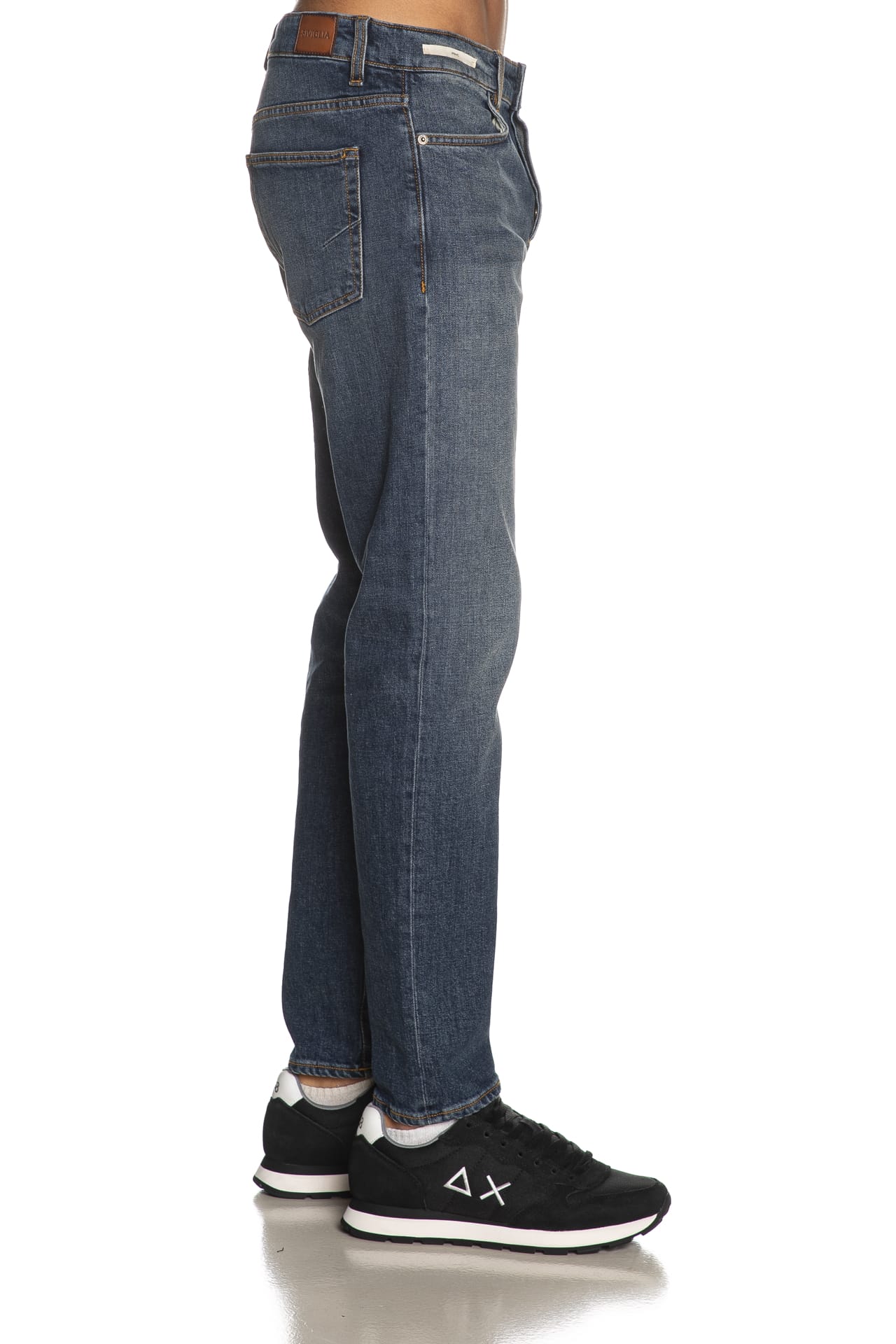 d7d4c9caeeb1f35a06372954c6ef7e5047d76c99