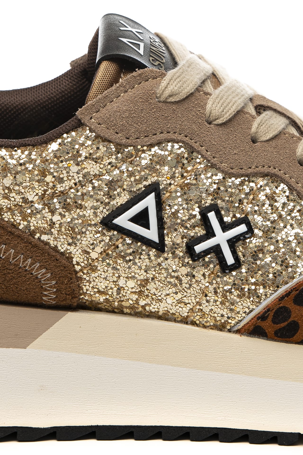 4268cfb08fa404217851700a6581639aa284e29d