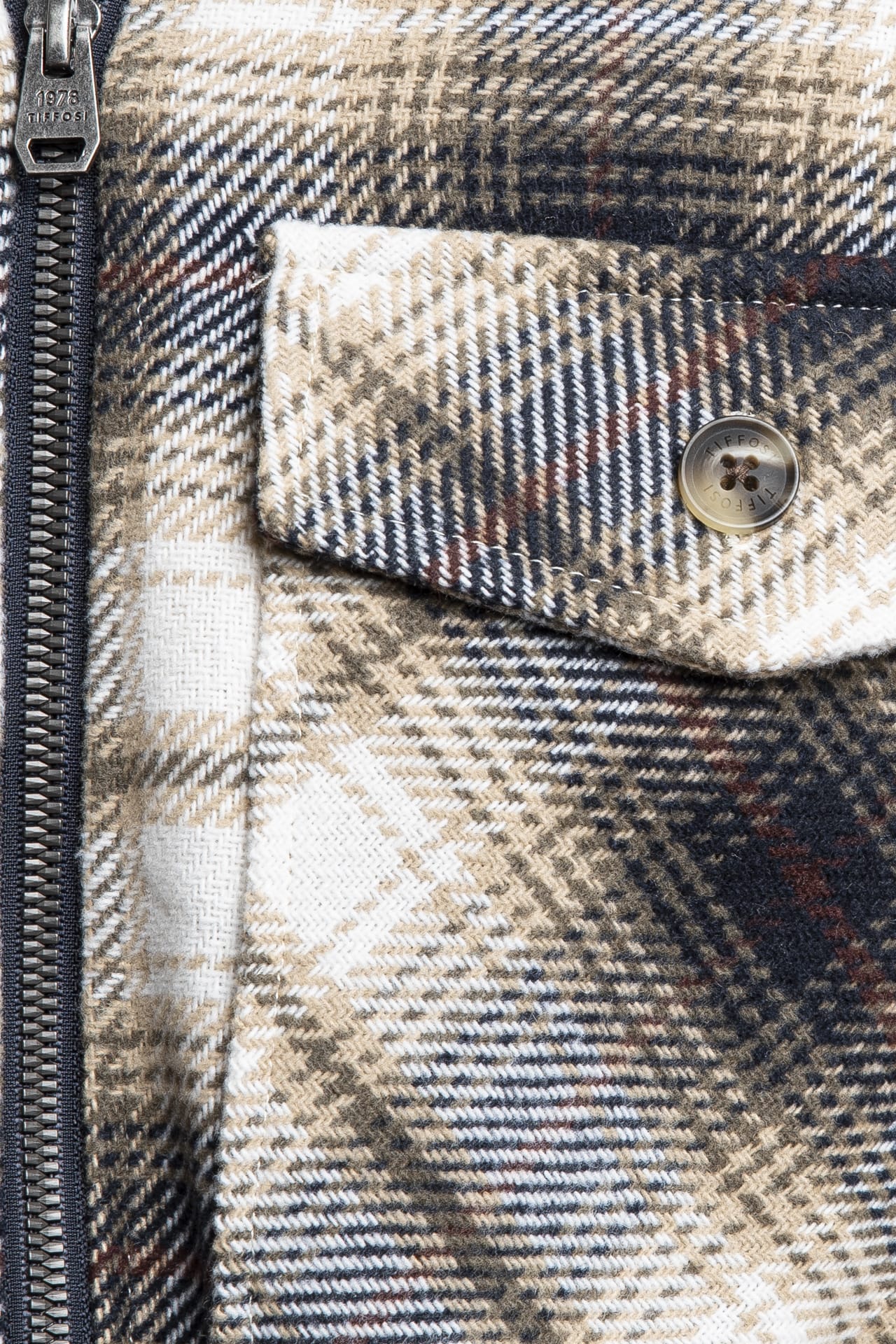 72a670691b1eea0bf95fd51cfa11dd40fc1347bb