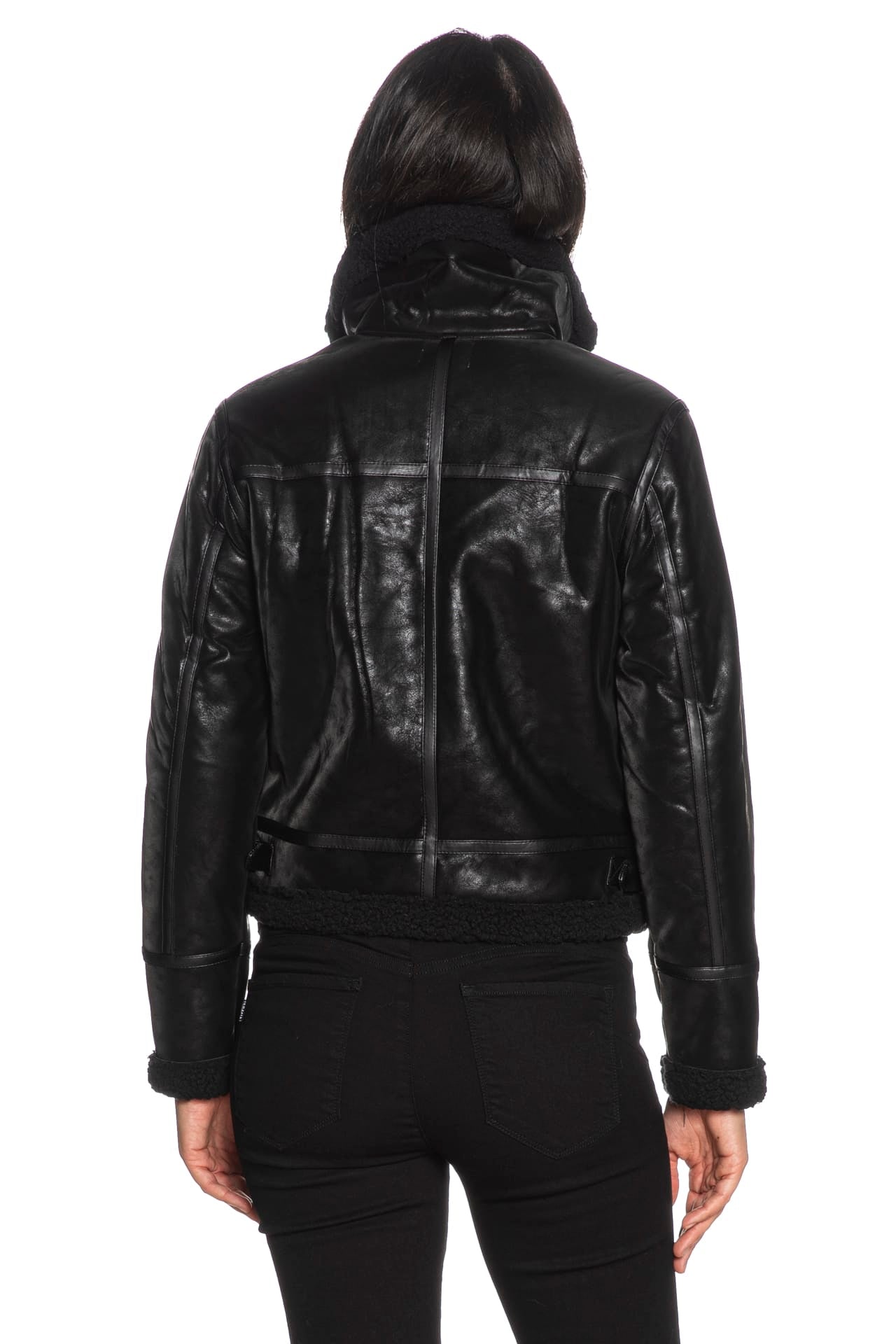 2b46b8c08a0a6192bcdfd1b25df2322fe09eb35e