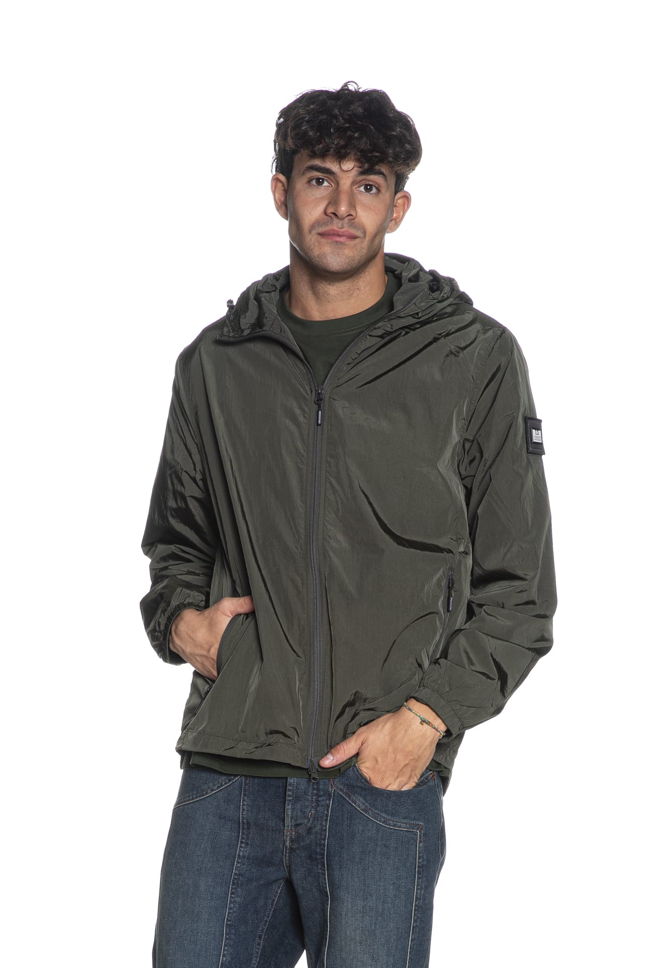 7992f23a8cac715dde75b74c40fa251a1eca3ed4